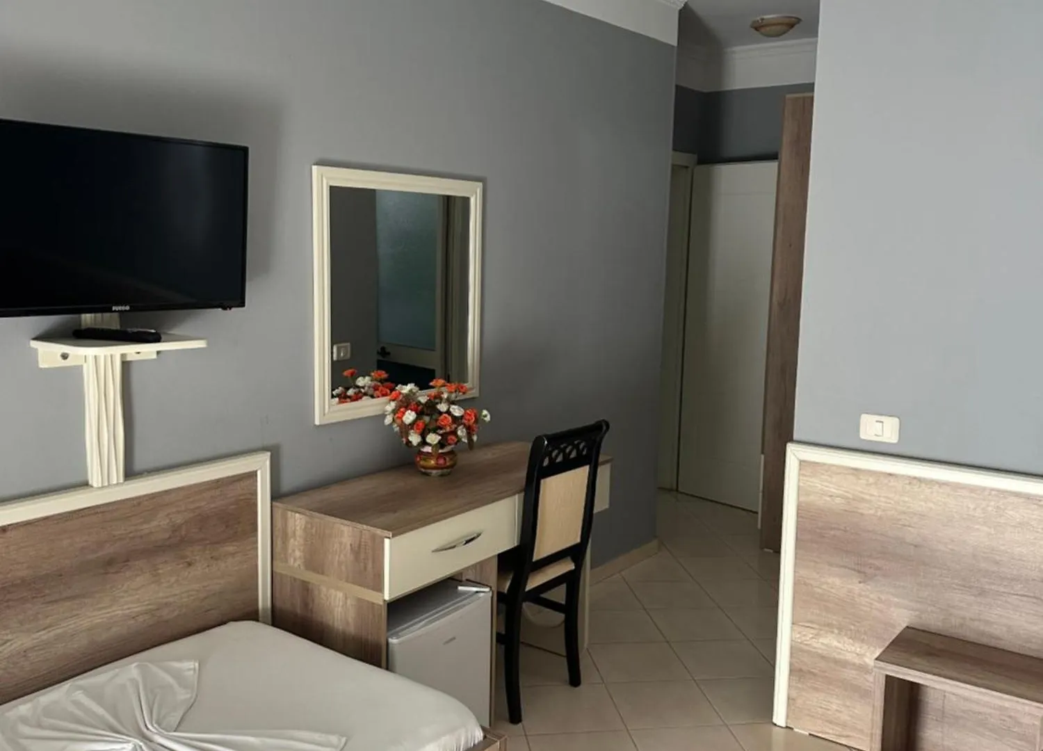 Hotel Niagara Dıraç