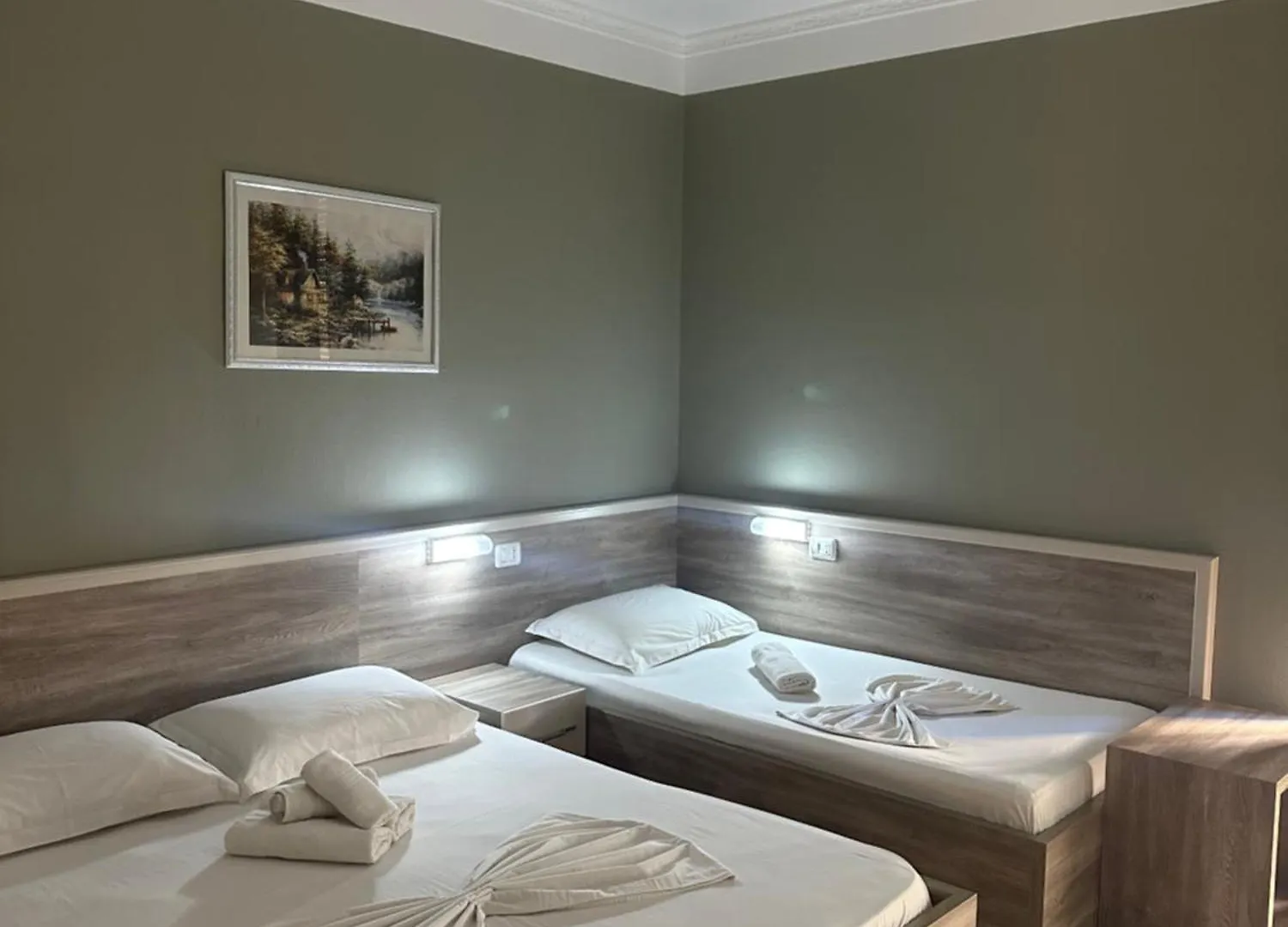 ***  Hotel Niagara دراس ألبانيا