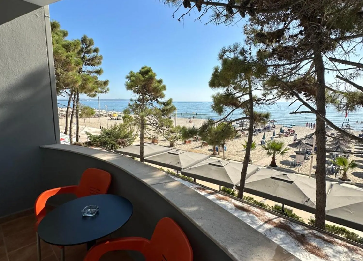 Hotel Niagara Dıraç