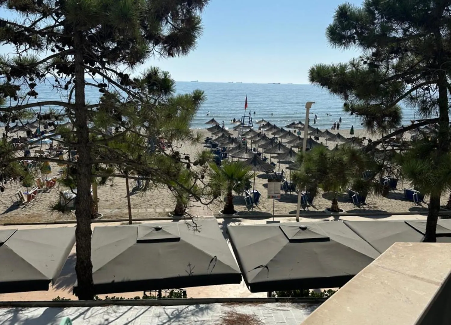 Hotel Niagara Dıraç